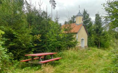 Der Wallfahrerweg zur Toten Frau bei Oberbergern