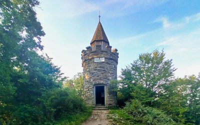 Von Dürnstein über den Themenweg und die Ruinen zur Starhembergwarte